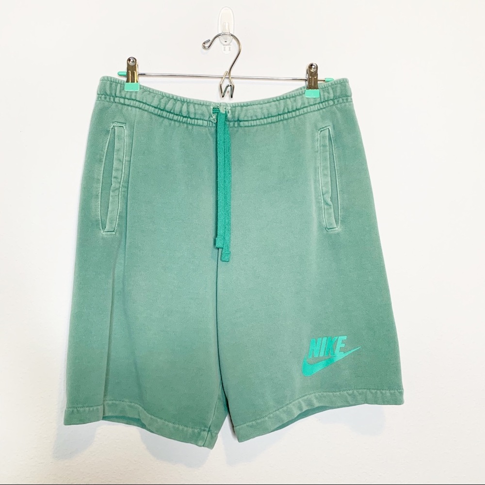 Nike Men's Green Lounge Shorts